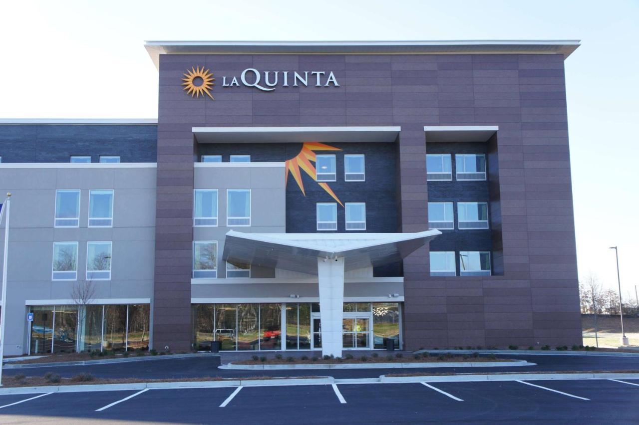 La Quinta Inn & Suites By Wyndham Браселтън Екстериор снимка